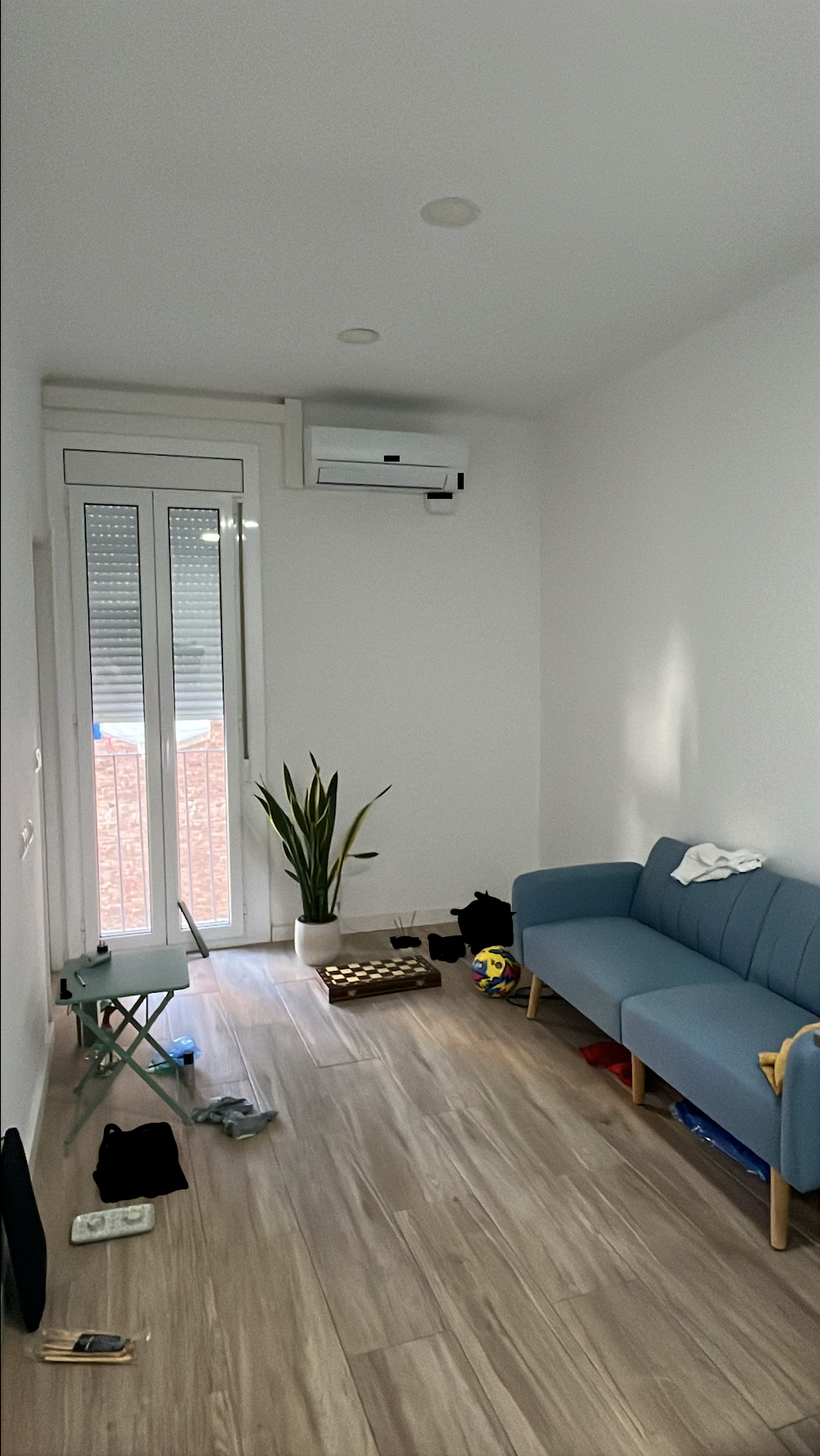 Modern Living room Before