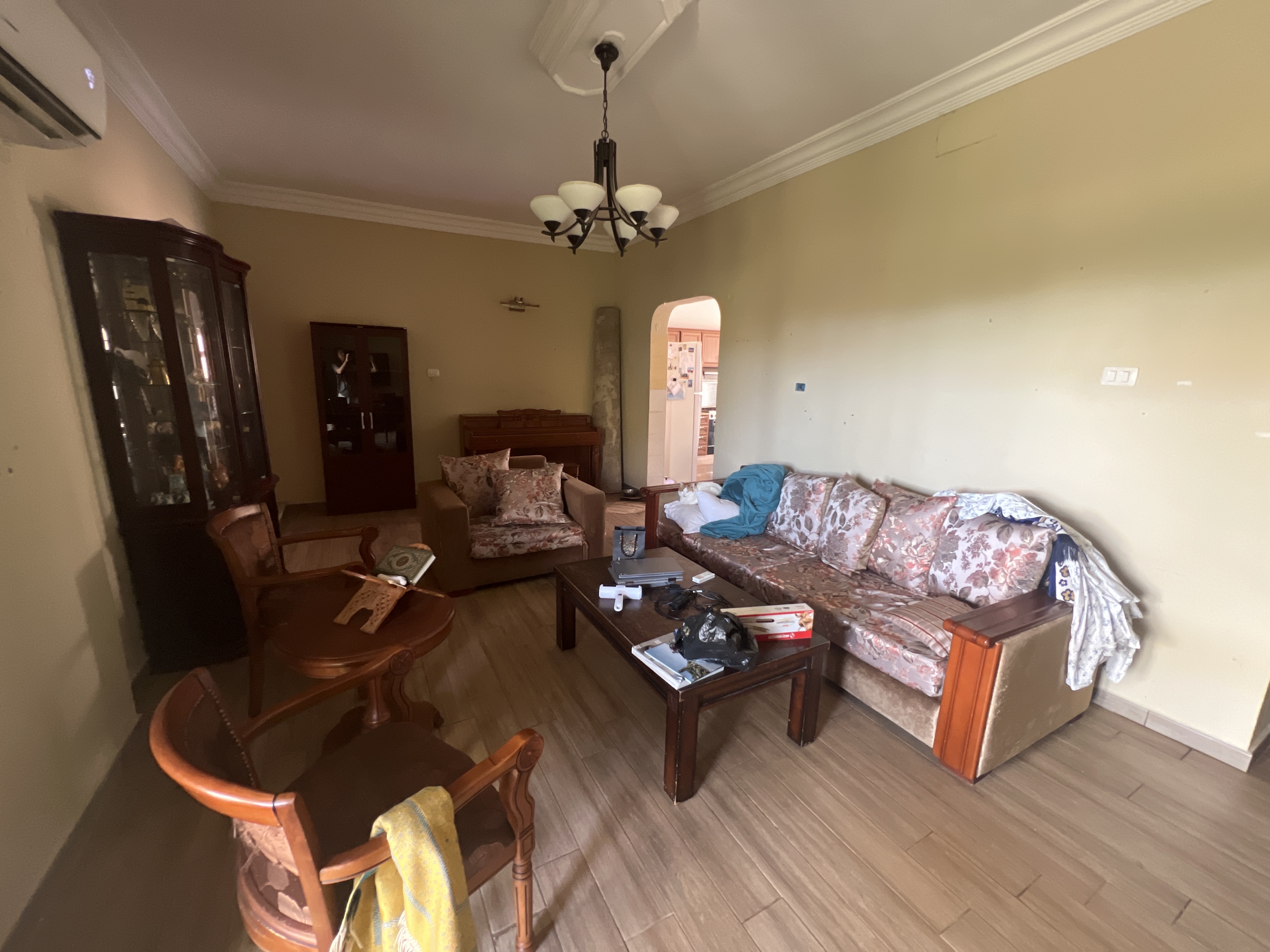Modern Living room Before
