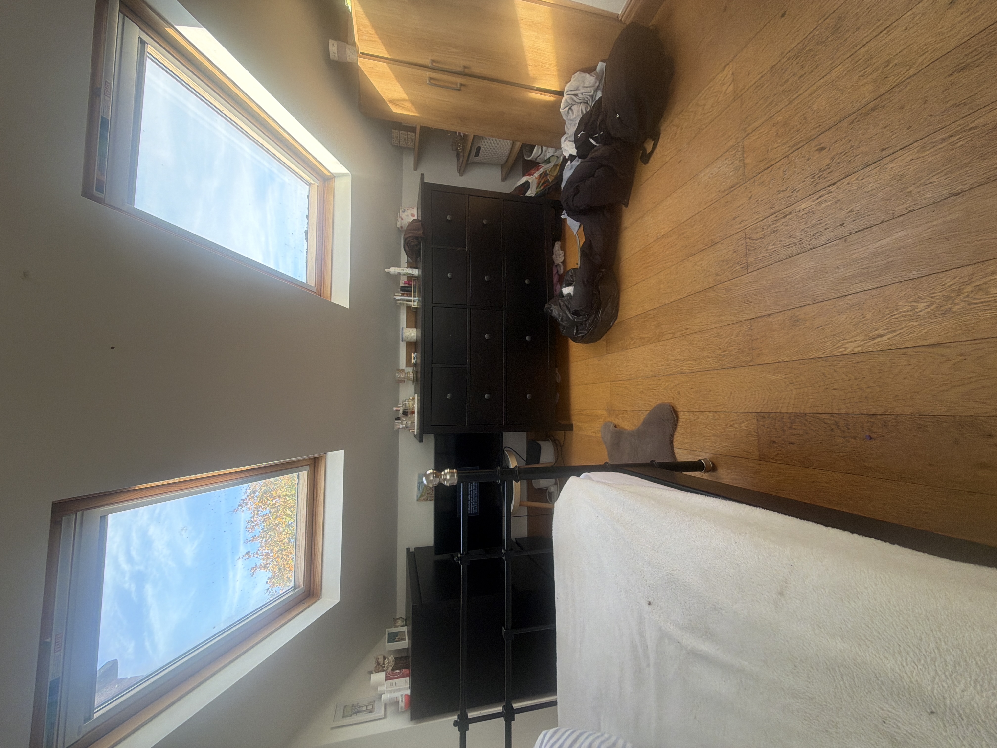 Modern Living room Before