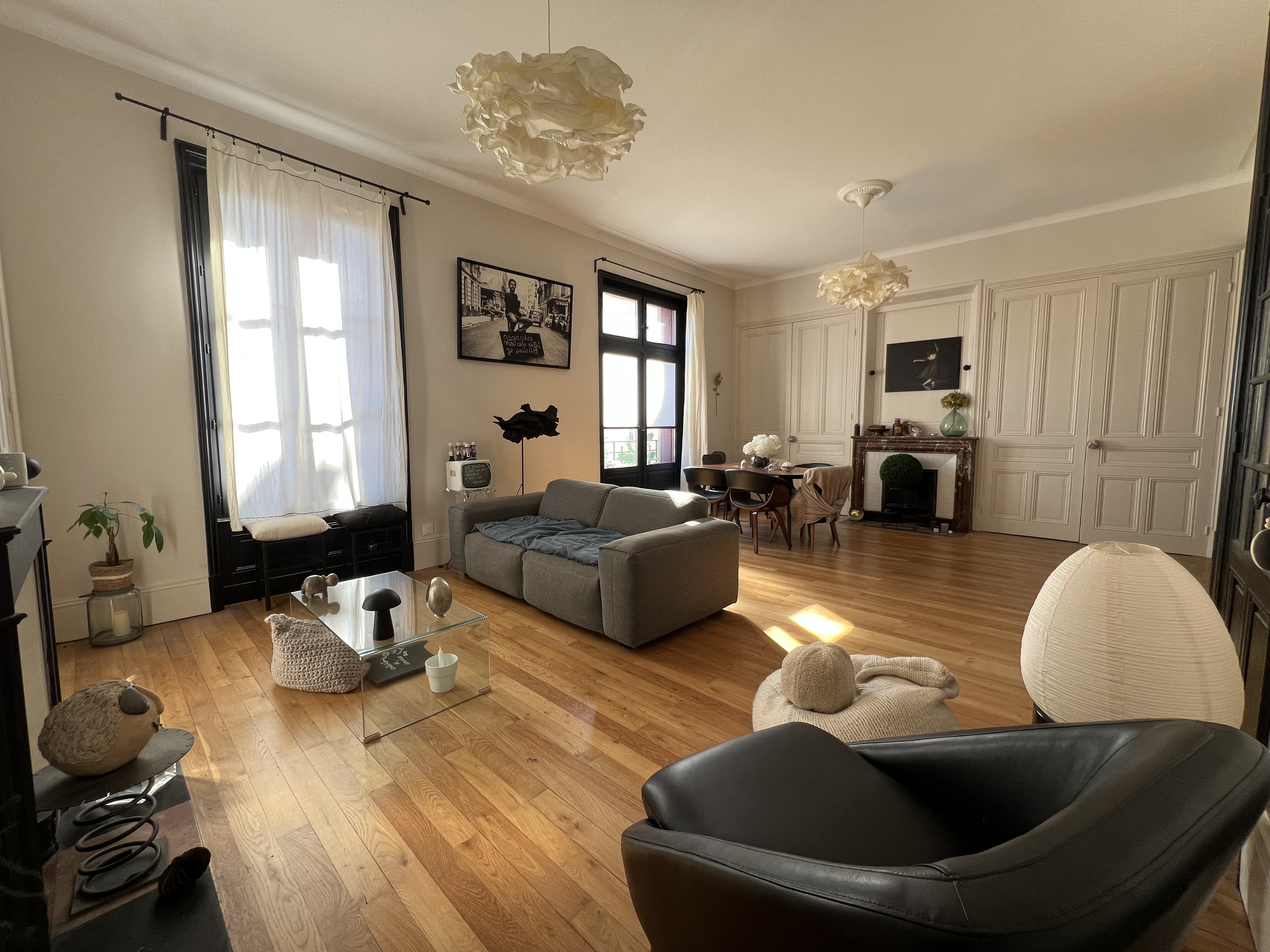 Modern Living room Before